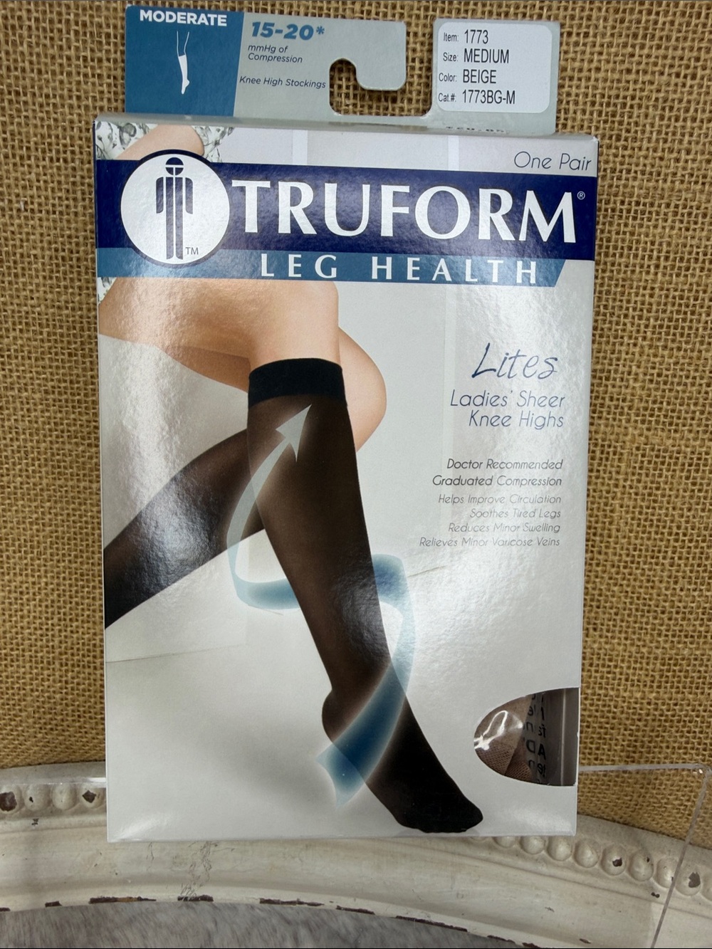 Truform Lites Ladies Sheer Knee Highs – Beige